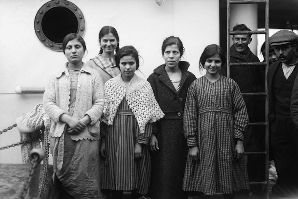 Married by Photograph: The Greek Picture Brides of America